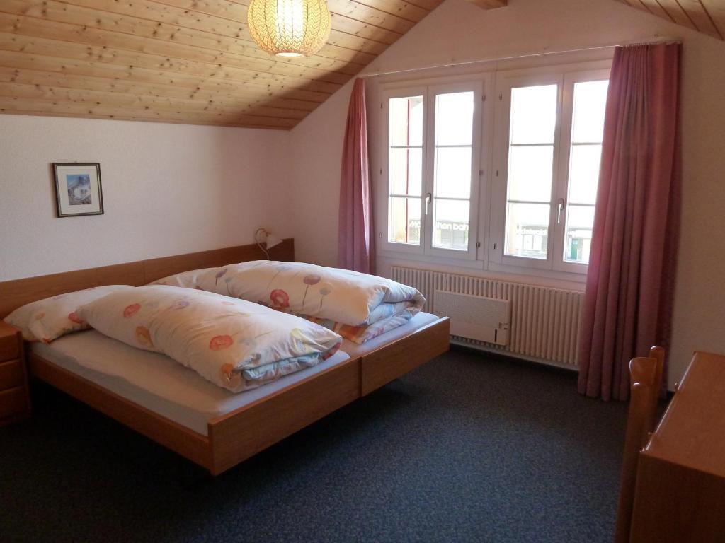 Hotel Berghaus Maennlichen Grindelwald Pokoj fotografie